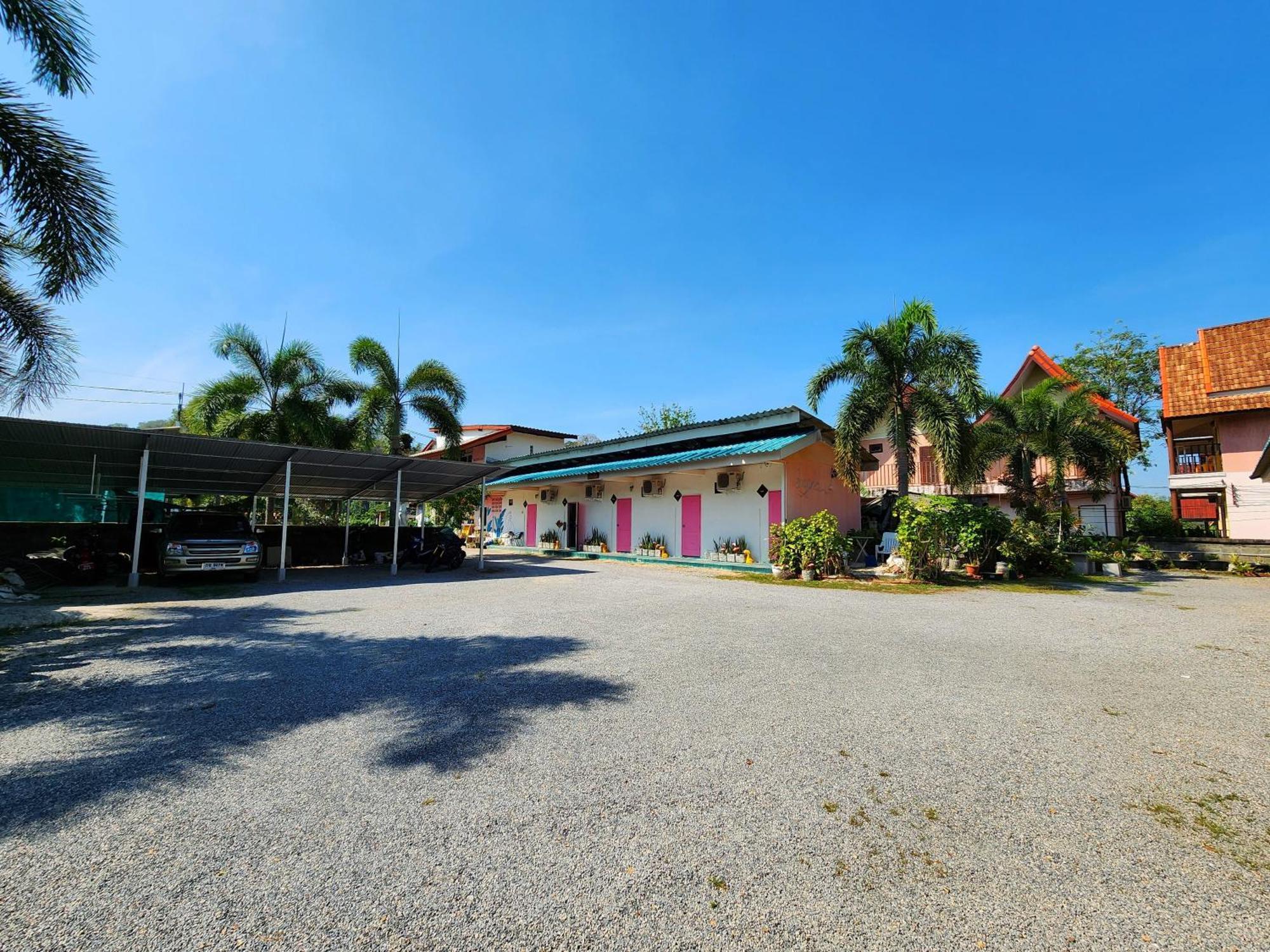Ingpha Room For Rent Satun Ngoại thất bức ảnh